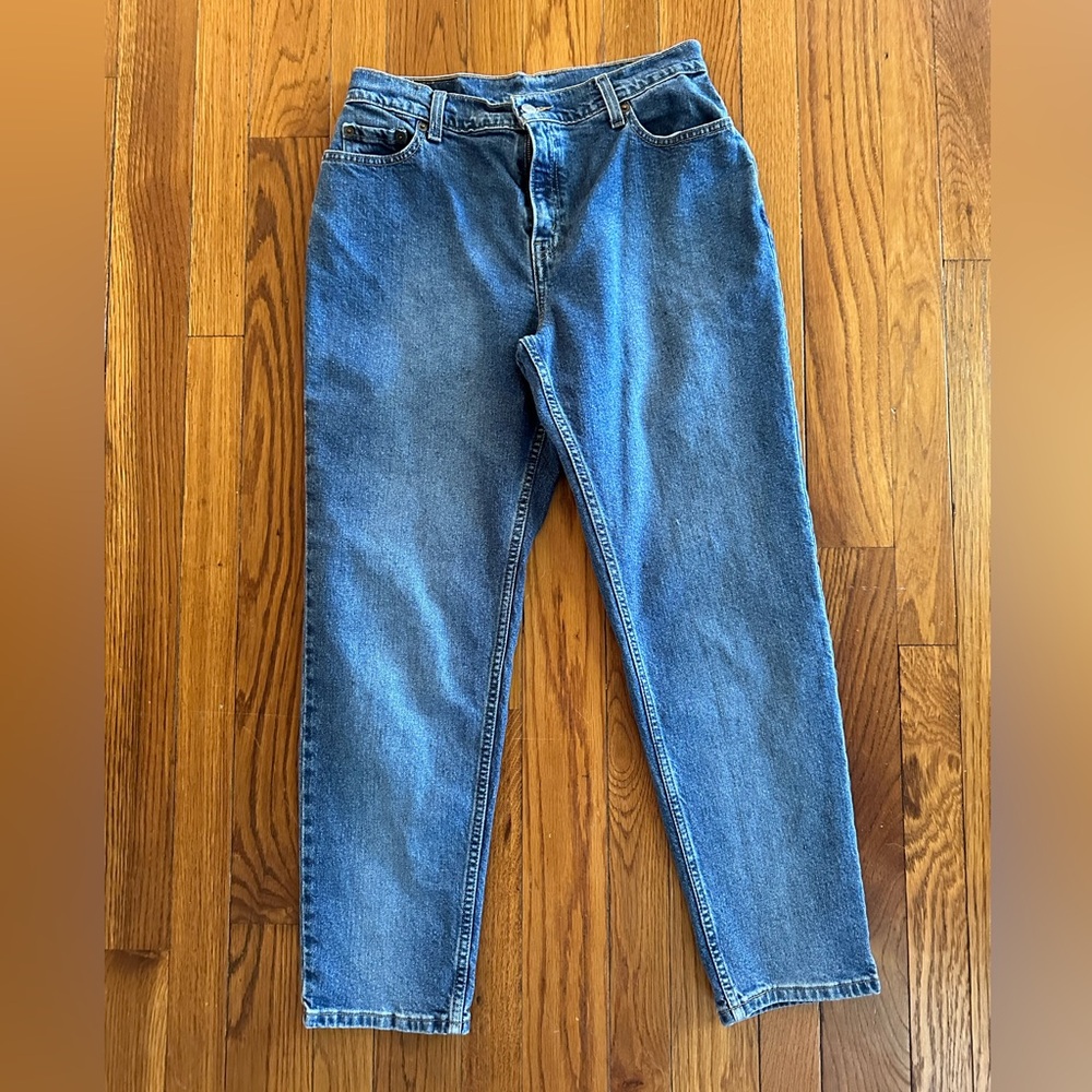 Vintage Levi’s 550 jeans relaxed fit 10 petite